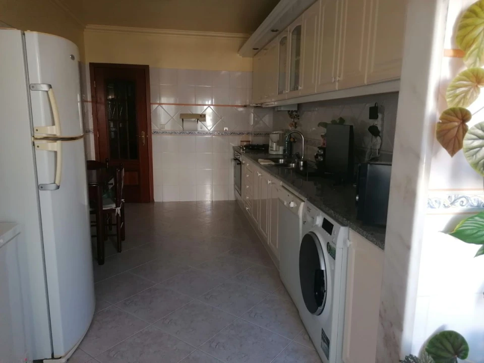Apartamento T2 para Venda em Quinta do Conde Foto 5