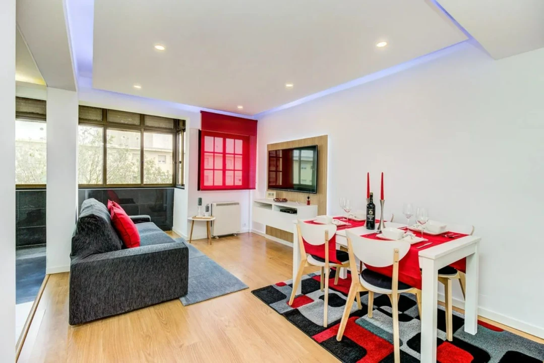 Apartamento T3 para Arrendamento em Amadora Foto 17