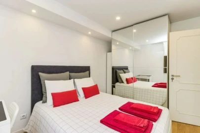Apartamento T3 para Arrendamento em Amadora
