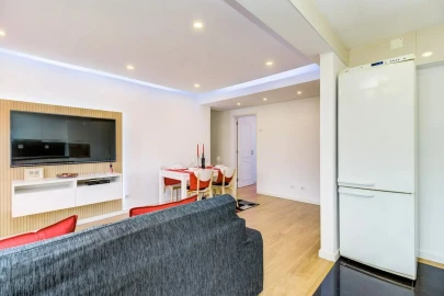 Apartamento T3 para Arrendamento em Amadora
