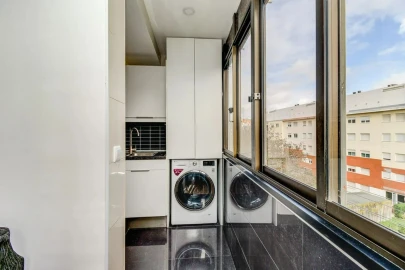 Apartamento T3 para Arrendamento em Amadora