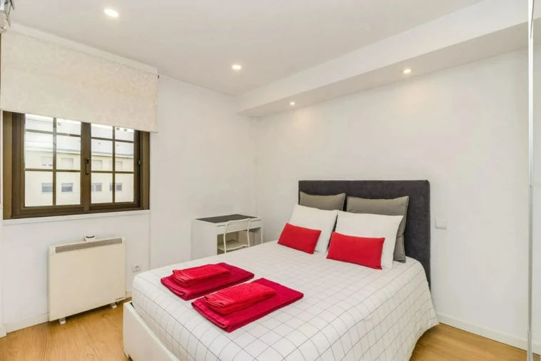 Apartamento T3 para Arrendamento em Amadora Foto 12