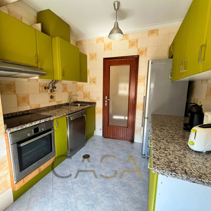 Apartamento T2 para Venda em Aveiro Foto 1