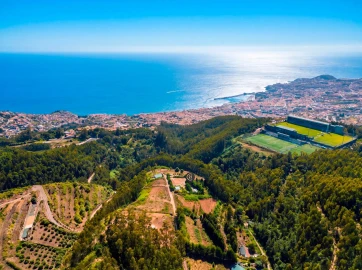 Terreno para Venda em Funchal