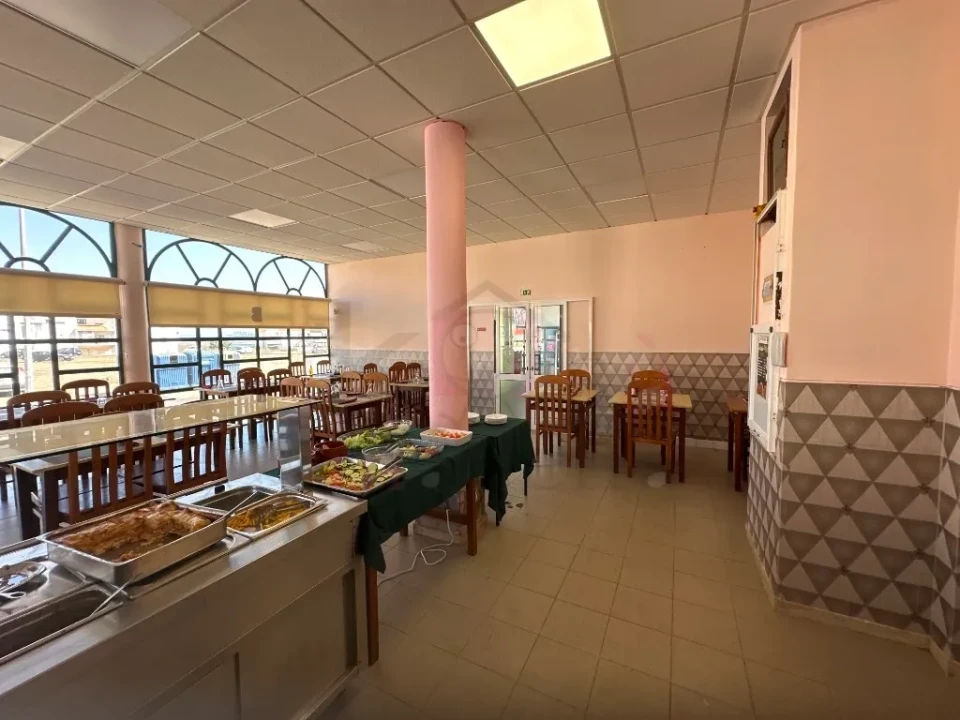 Prédio para Venda em Sines Foto 5