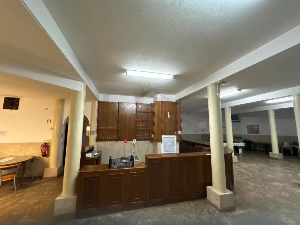 Prédio para Venda em Sines Foto 19