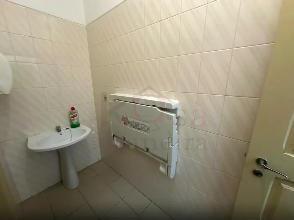 Prédio para Venda em Sines Foto 25