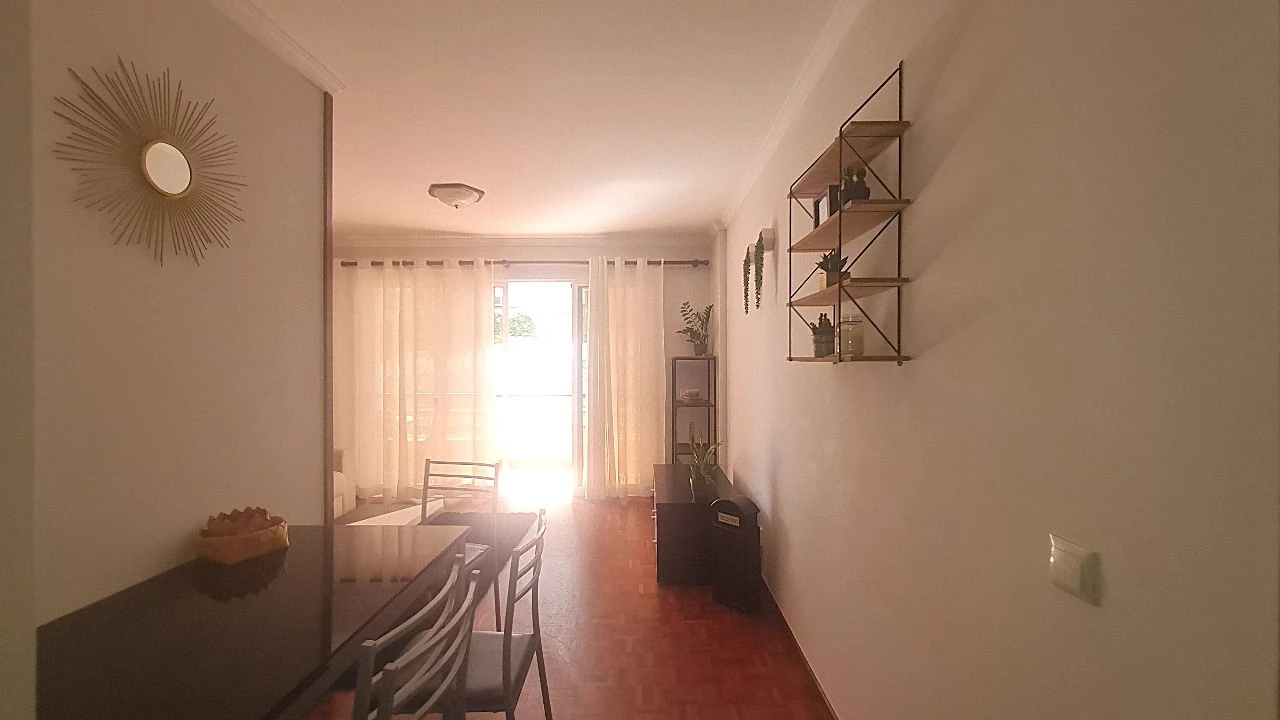 Apartamento T1 para Arrendamento em Funchal Foto 5
