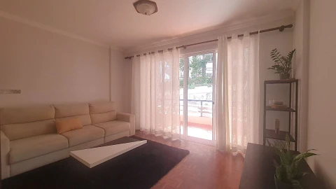 Apartamento T1 para Arrendamento em Funchal