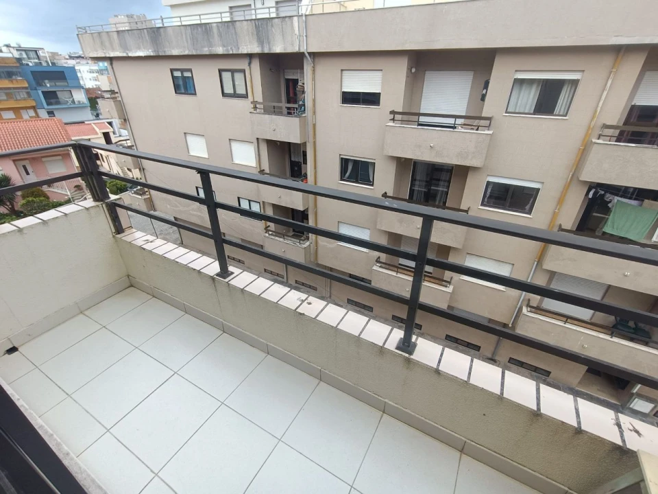 Apartamento T2 para Venda em AVER-O-MAR Foto 6