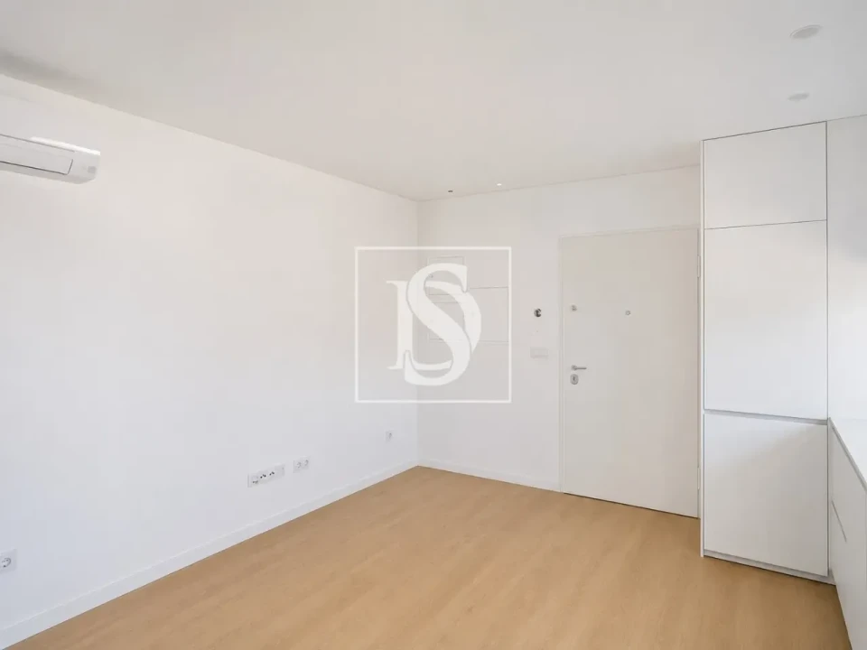 Apartamento T2 para Venda em Barcelos Foto 8