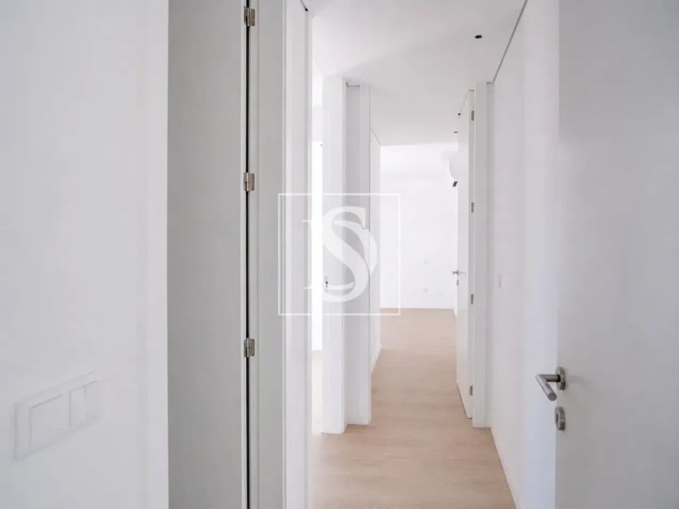 Apartamento T2 para Venda em Barcelos Foto 9