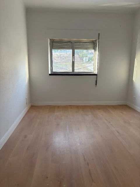 Apartamento T3 para Arrendamento em Leiria