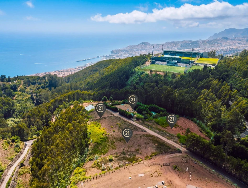 Terreno para Venda em Funchal Foto 21