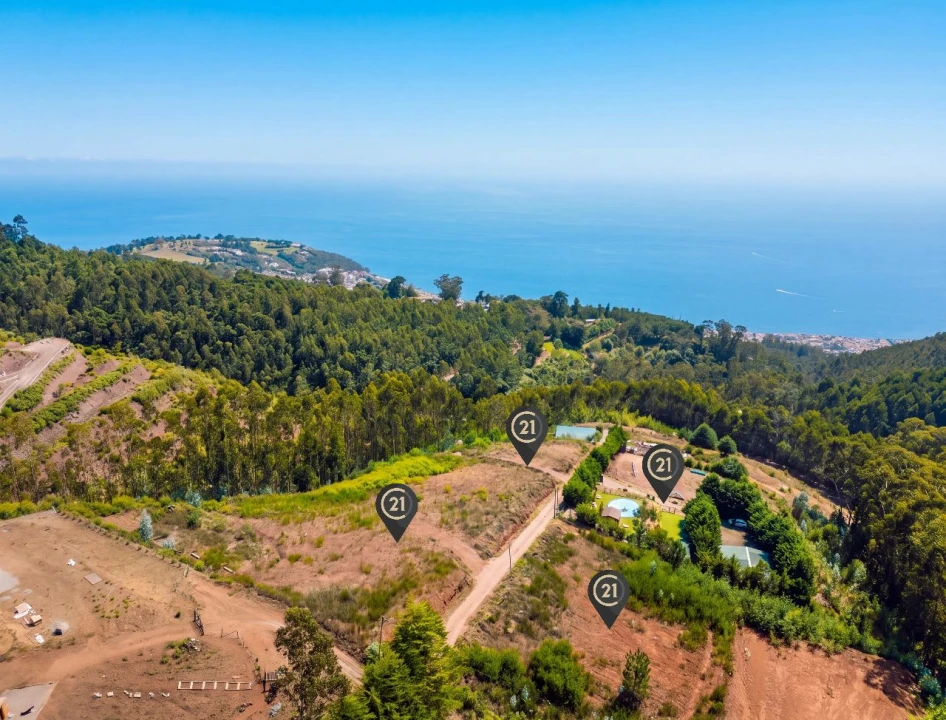 Terreno para Venda em Funchal Foto 22