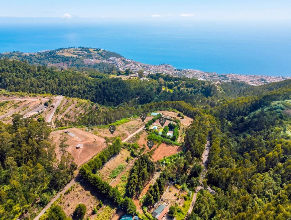 Terreno para Venda em Funchal Foto 28