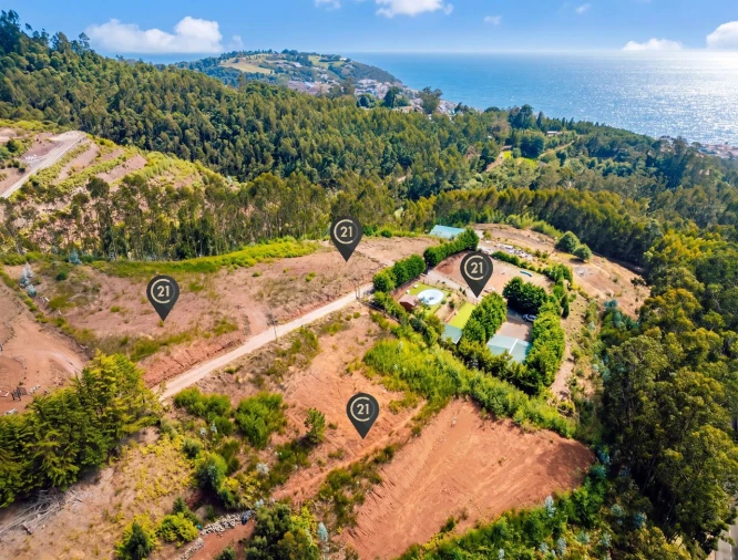 Terreno para Venda em Funchal Foto 35