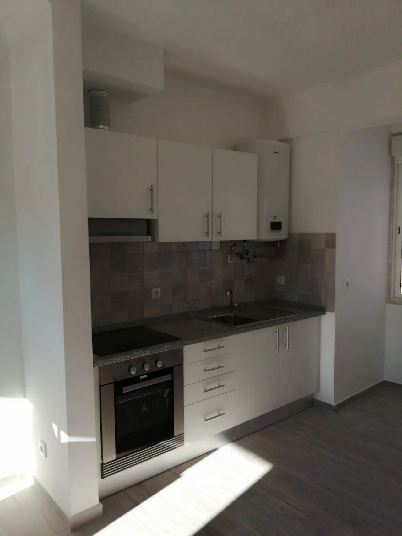 Apartamento T3 para Arrendamento em Forte da Casa Foto 1