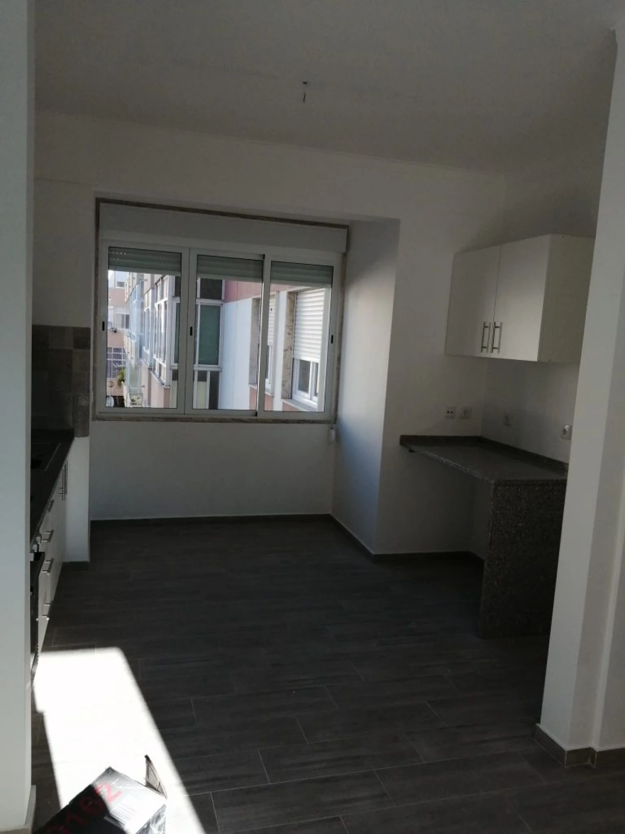Apartamento T3 para Arrendamento em Forte da Casa Foto 5