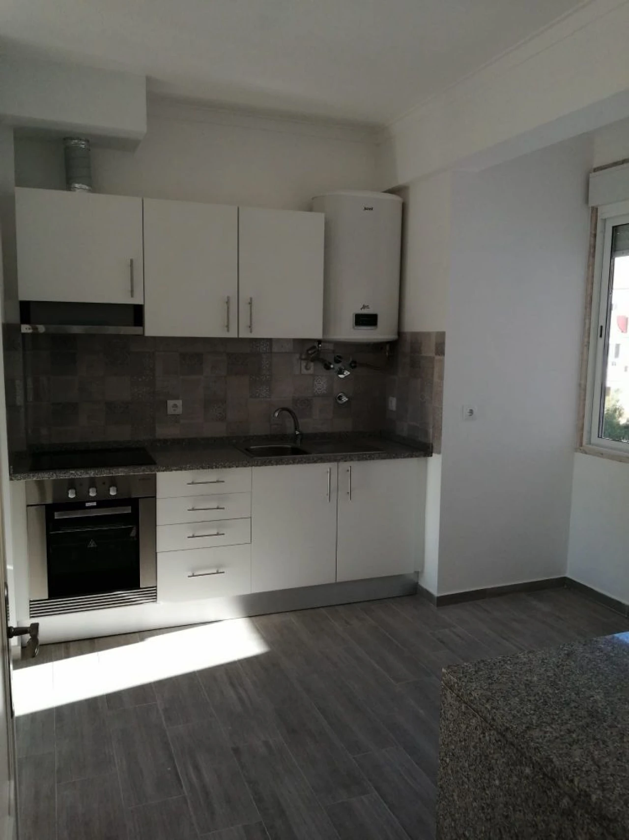 Apartamento T3 para Arrendamento em Forte da Casa Foto 14