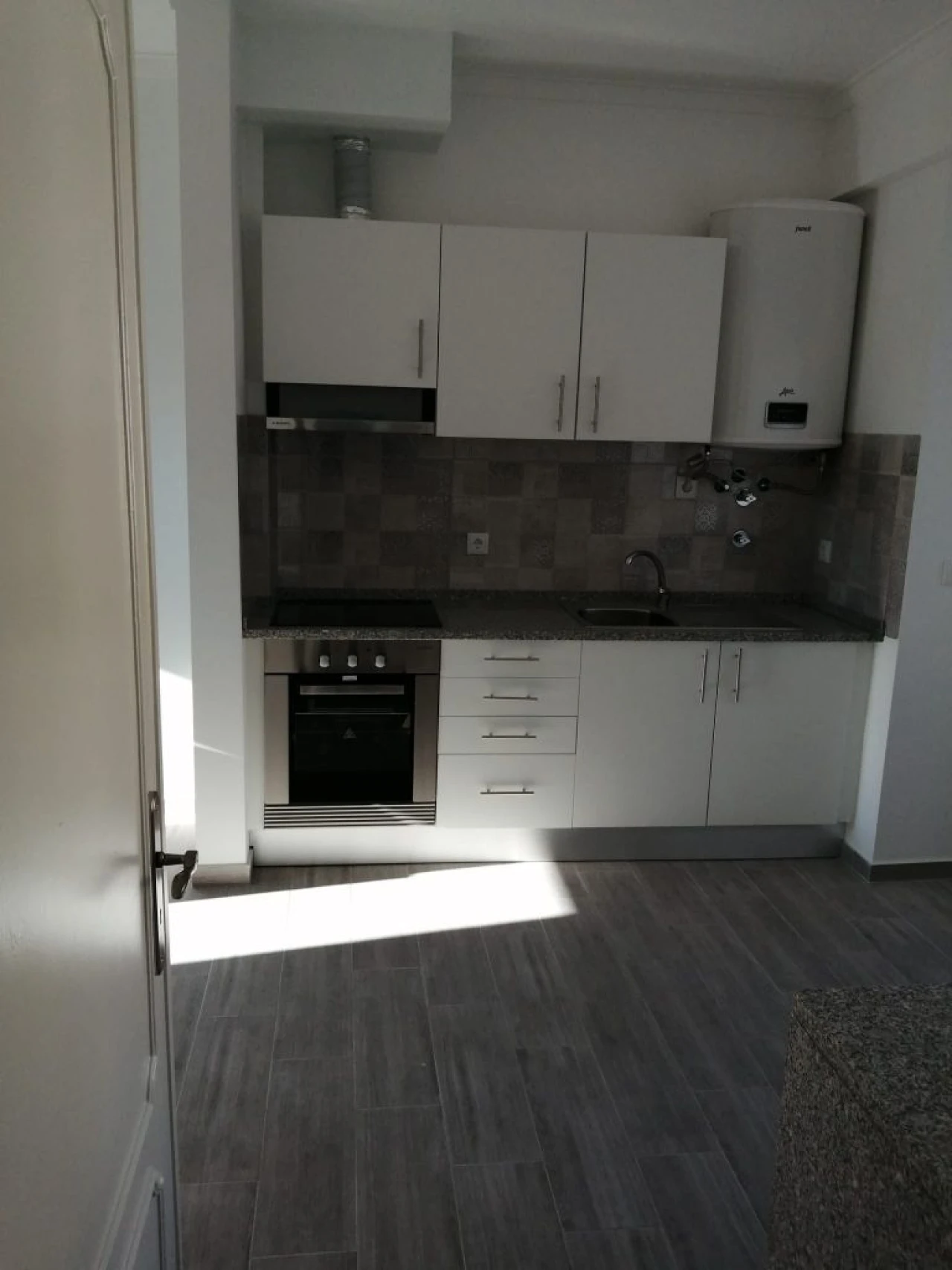Apartamento T3 para Arrendamento em Forte da Casa Foto 11