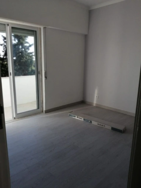 Apartamento T3 para Arrendamento em Forte da Casa