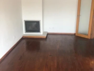 Apartamento T1 para Arrendamento em Maia