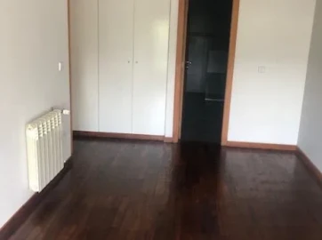 Apartamento T1 para Arrendamento em Maia
