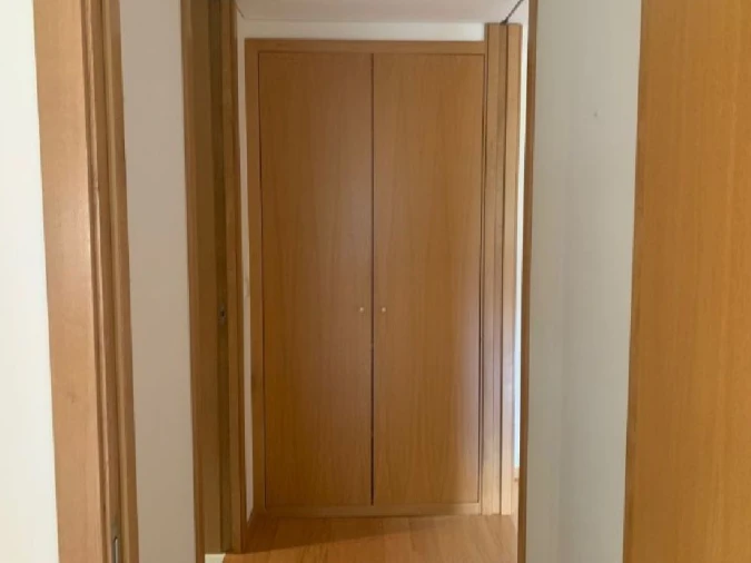 Apartamento T1 para Arrendamento em Maia Foto 8