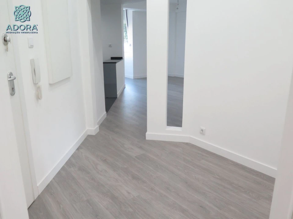 Apartamento T3 para Venda em Linda a Velha Foto 14
