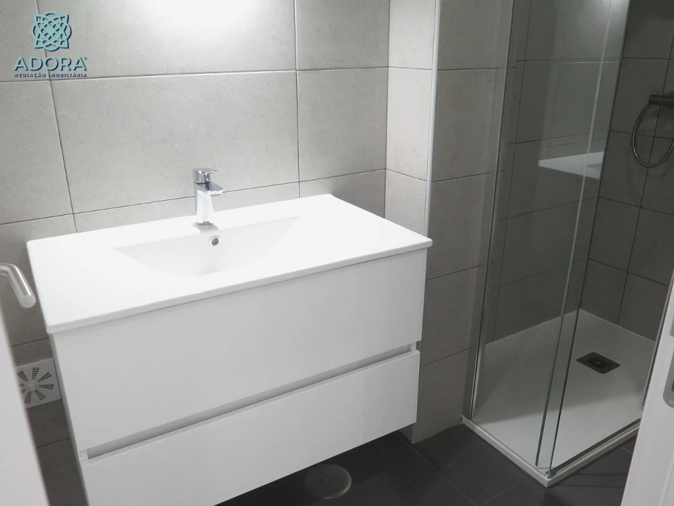 Apartamento T3 para Venda em Linda a Velha Foto 23