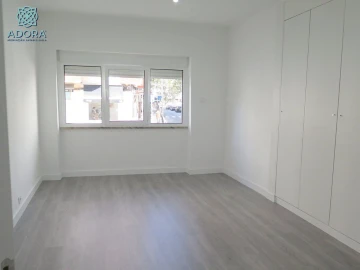 Apartamento T3 para Venda em Linda a Velha