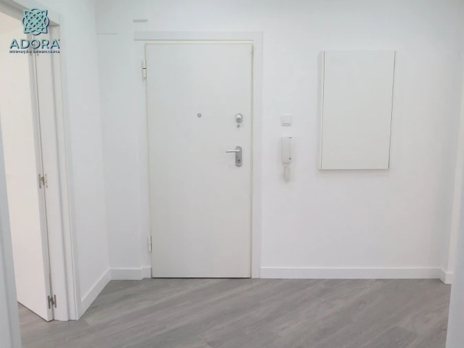 Apartamento T3 para Venda em Linda a Velha Foto 12