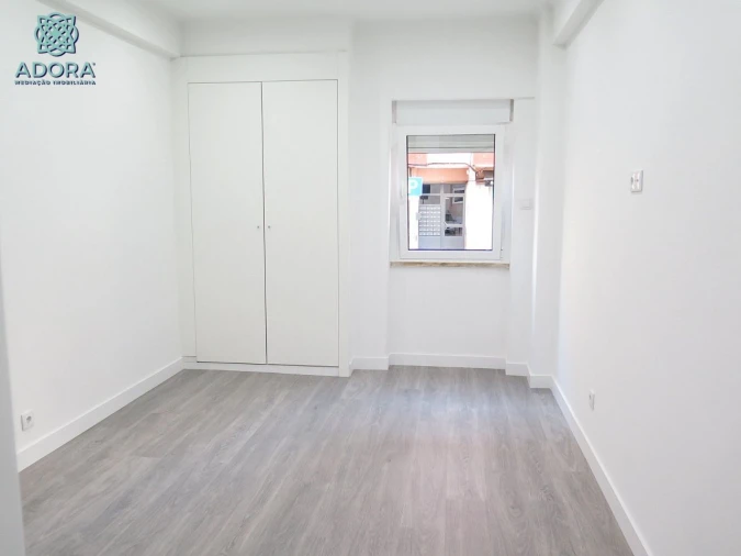 Apartamento T3 para Venda em Linda a Velha Foto 17