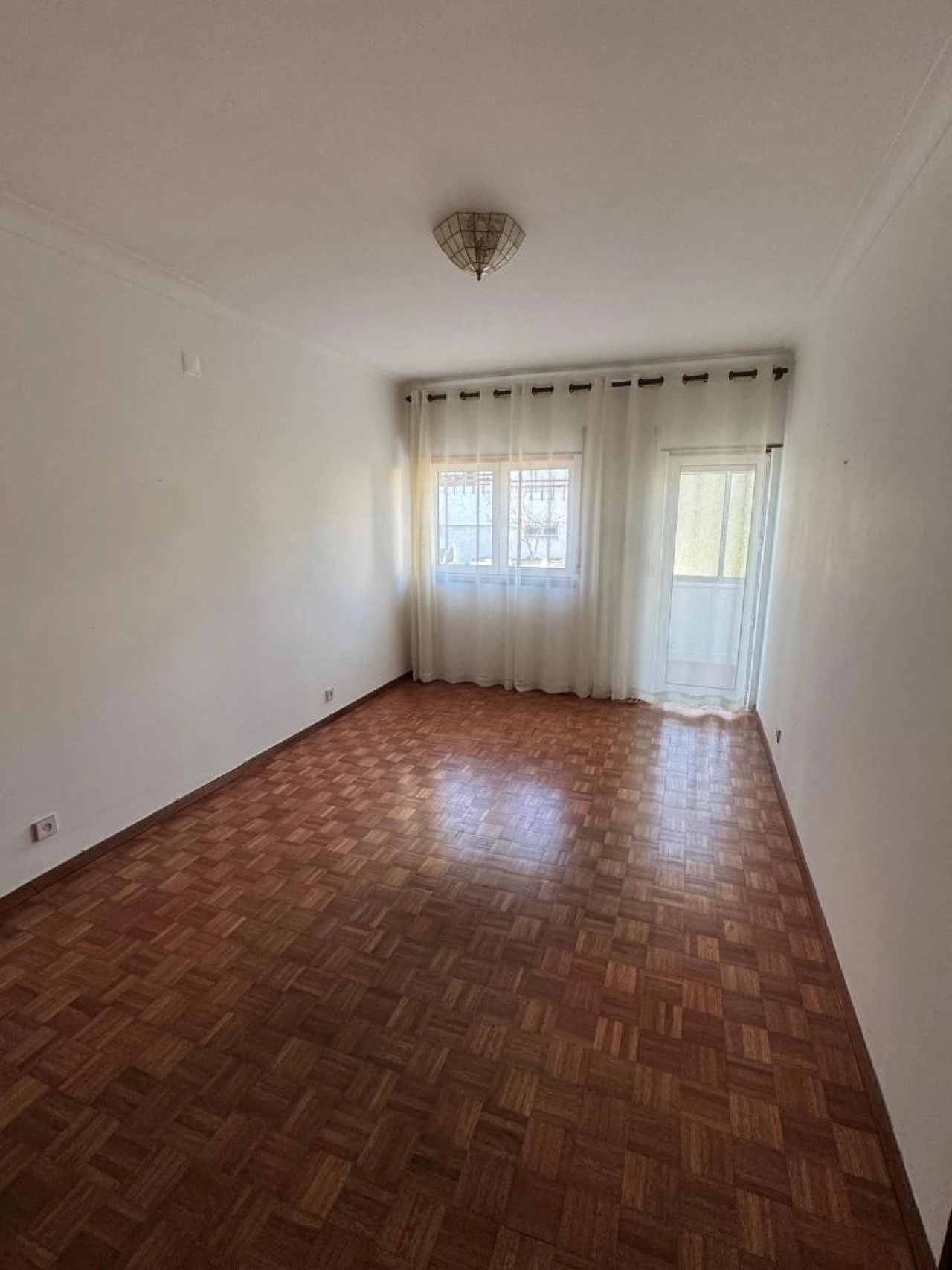Apartamento T3 para Arrendamento em Leiria Foto 7