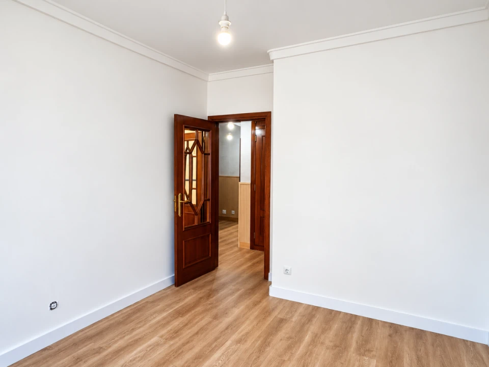 Apartamento T2 para Venda em Odivelas Foto 1