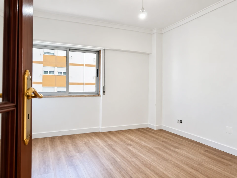 Apartamento T2 para Venda em Odivelas Foto 9