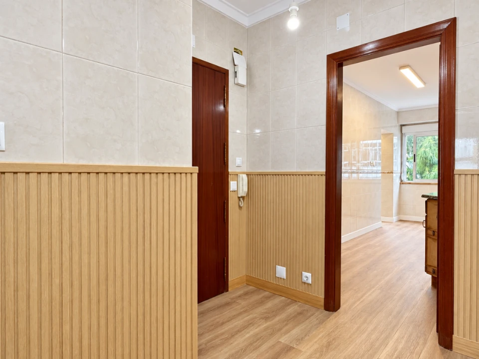 Apartamento T2 para Venda em Odivelas Foto 14