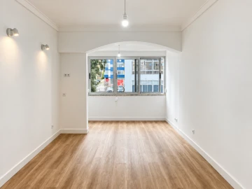 Apartamento T2 para Venda em Odivelas