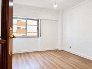 Apartamento T2 para Venda em Odivelas