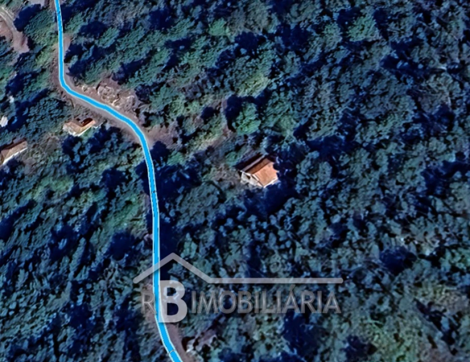 Moradia T2 para Venda em Penha Longa Foto 3