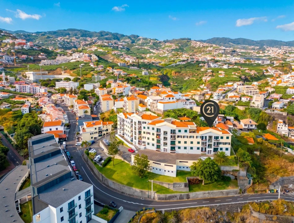 Apartamento T3 para Venda em Câmara de Lobos Foto 6