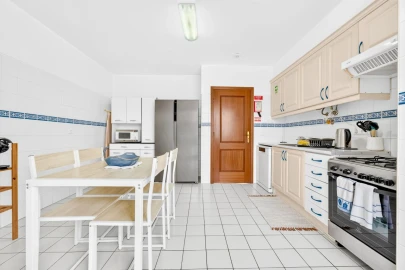 Apartamento T3 para Venda em Câmara de Lobos