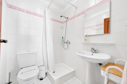 Apartamento T3 para Venda em Câmara de Lobos