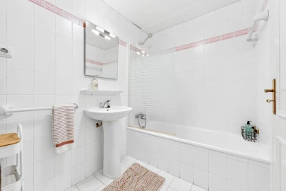 Apartamento T3 para Venda em Câmara de Lobos