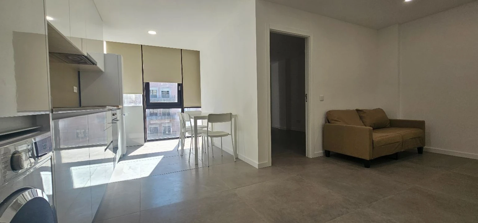 Apartamento T1 para Arrendamento em Aveiro Foto 2