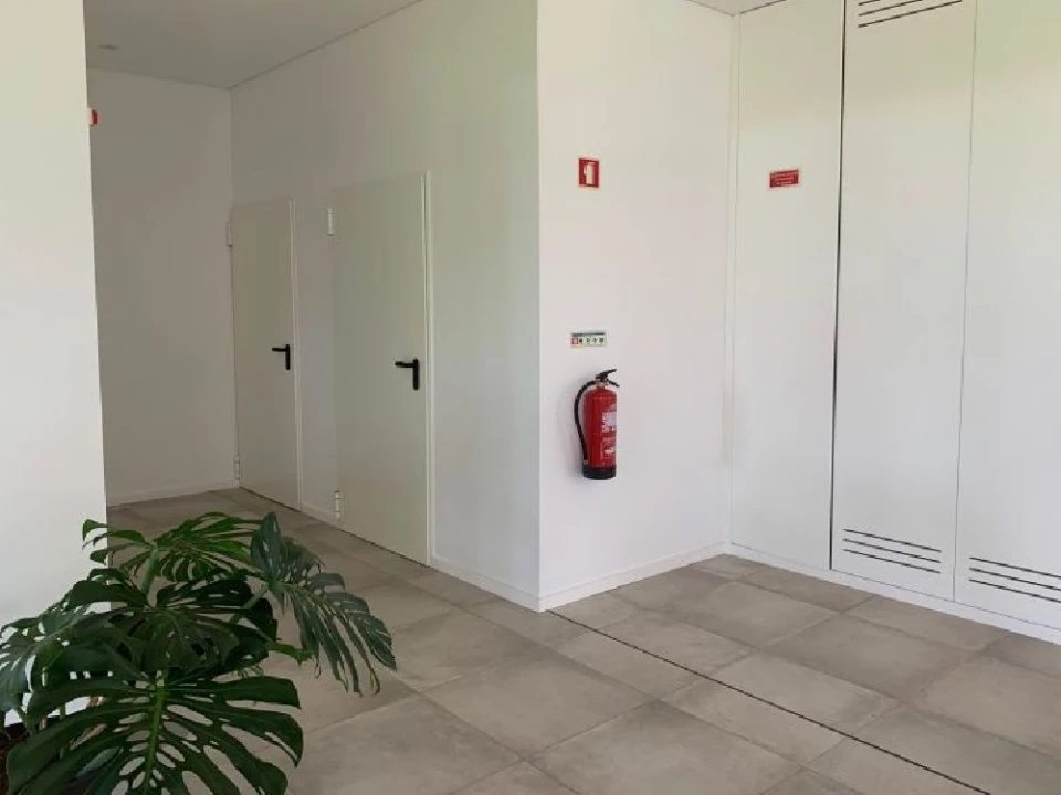 Apartamento T1 para Arrendamento em Porto Foto 12