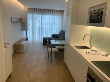 Apartamento T1 para Arrendamento em Porto