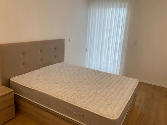 Apartamento T1 para Arrendamento em Porto Foto 5