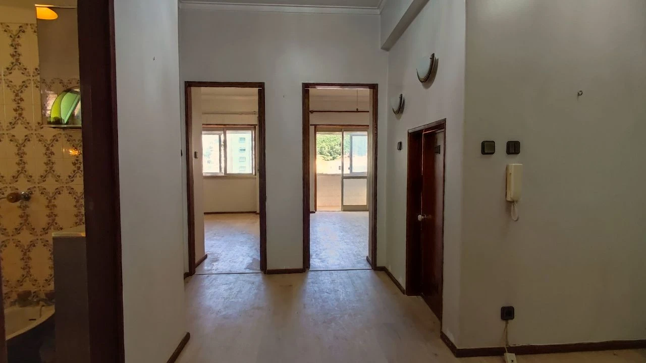 Apartamento T2 para Venda em Odivelas Foto 4
